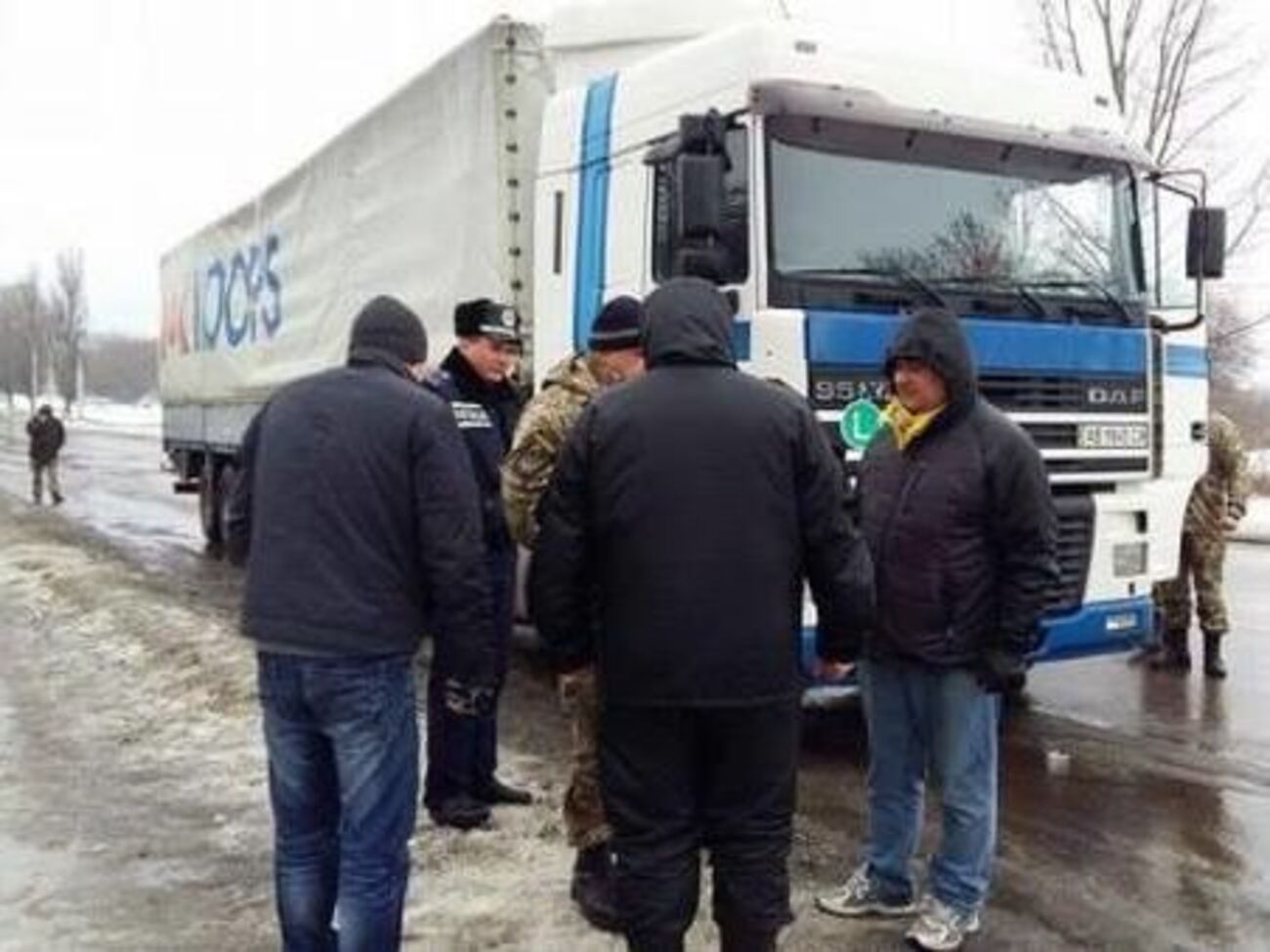 В Сумской области начали блокировать российские фуры