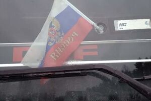 По словам активиста, на территории Житомирской области участники блокады развернули семь фур