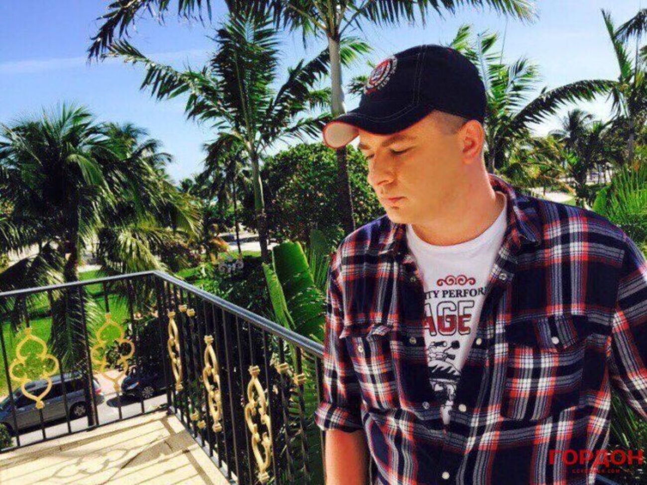 Данилко:&nbsp;У меня в Крыму есть знакомый. Отец имел работу при Украине, при России ее потерял, сидит дома, пьет. Мама голосовала за Россию, а теперь говорит: "Жалею, стало хуже по бизнесу". Чувствуется упадок и разруха