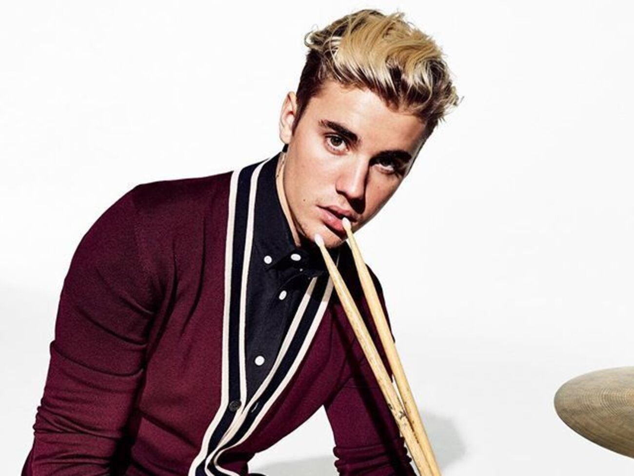 Бибер позировал для нового номера GQ