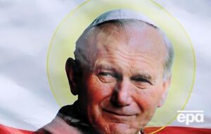 Иоанн Павел II переписывался с женщиной