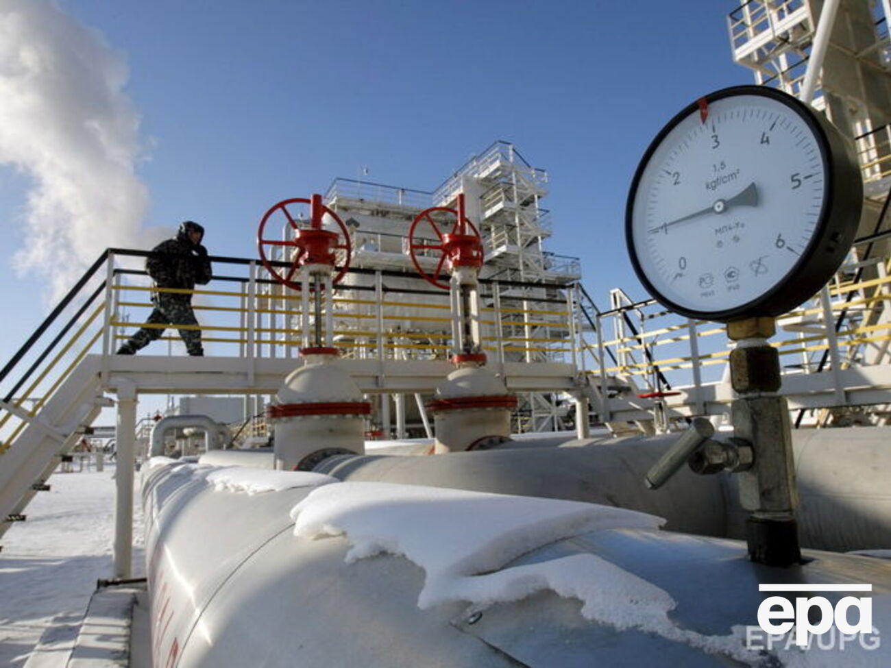 Минфин РФ: Добыча нефти в России перестанет расти уже в 2016 году и будет снижаться