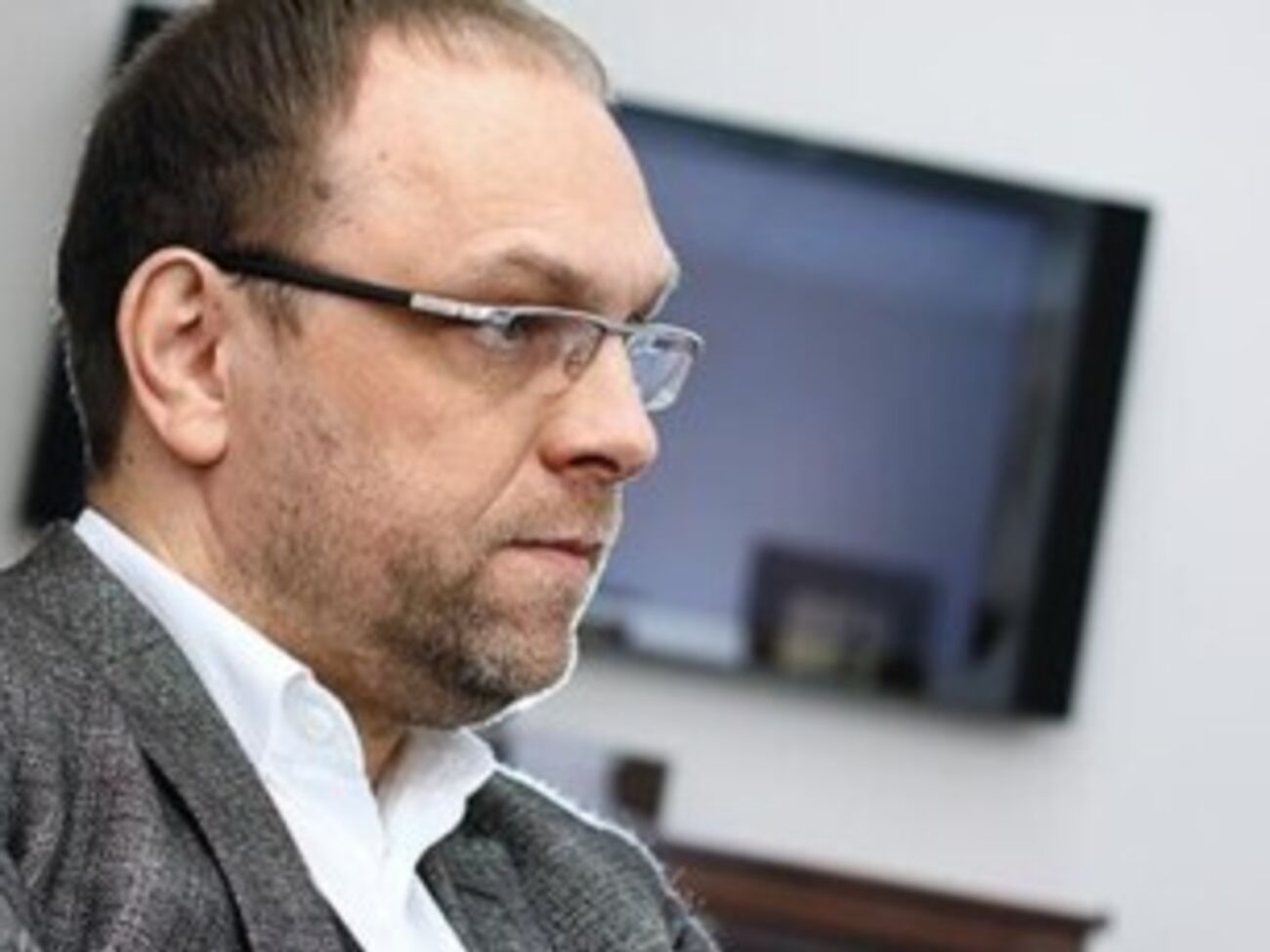 При ликвидации пожара пострадали трое сотрудников МЧС РФ