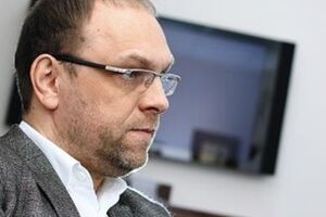 При ликвидации пожара пострадали трое сотрудников МЧС РФ