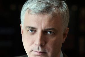 Квит считает неуместными в учебных заедениях портреты чиновников