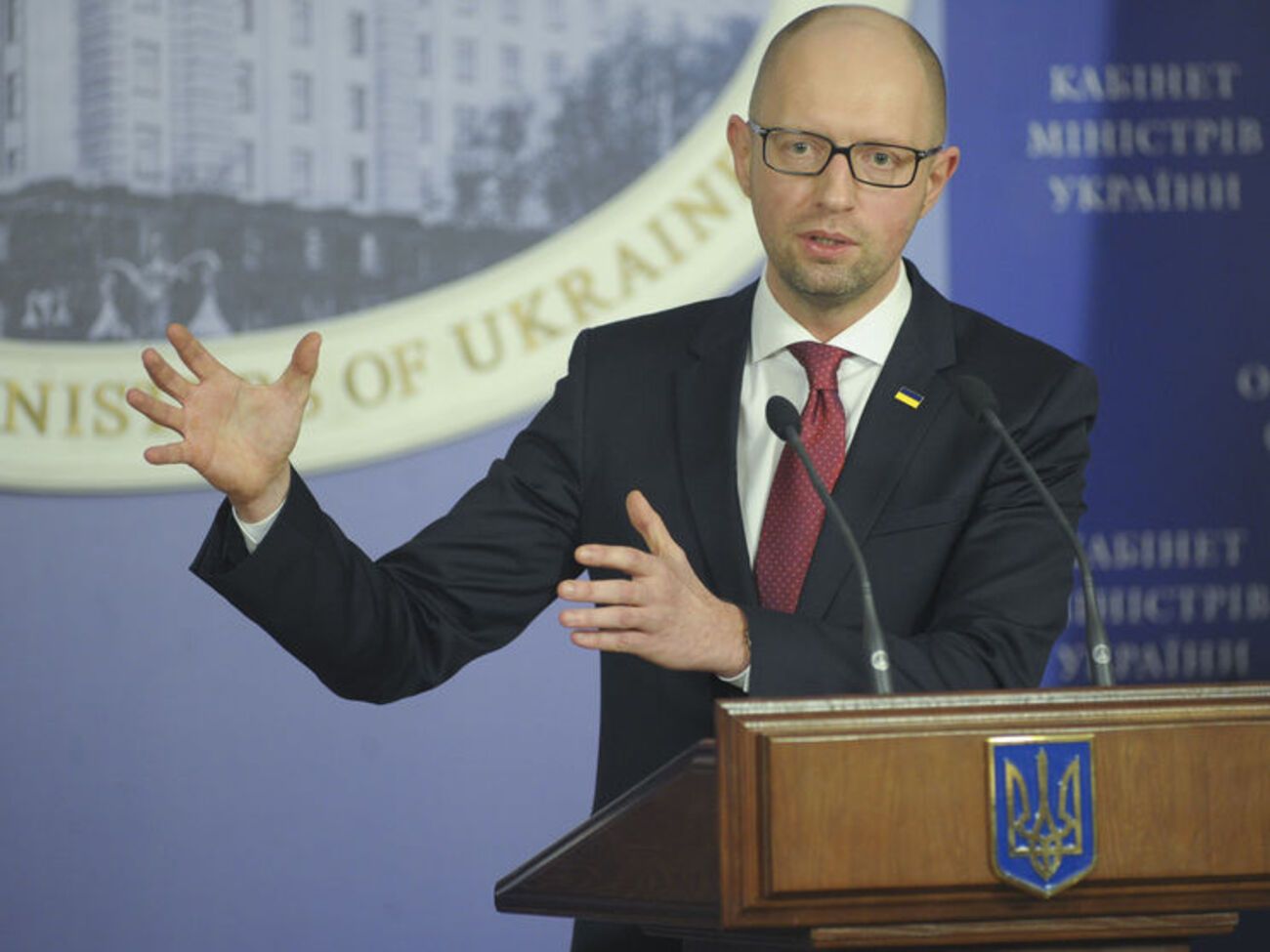 Яценюк:&nbsp;Российский подход к соблюдению международного права заключается в отказе от его соблюдения