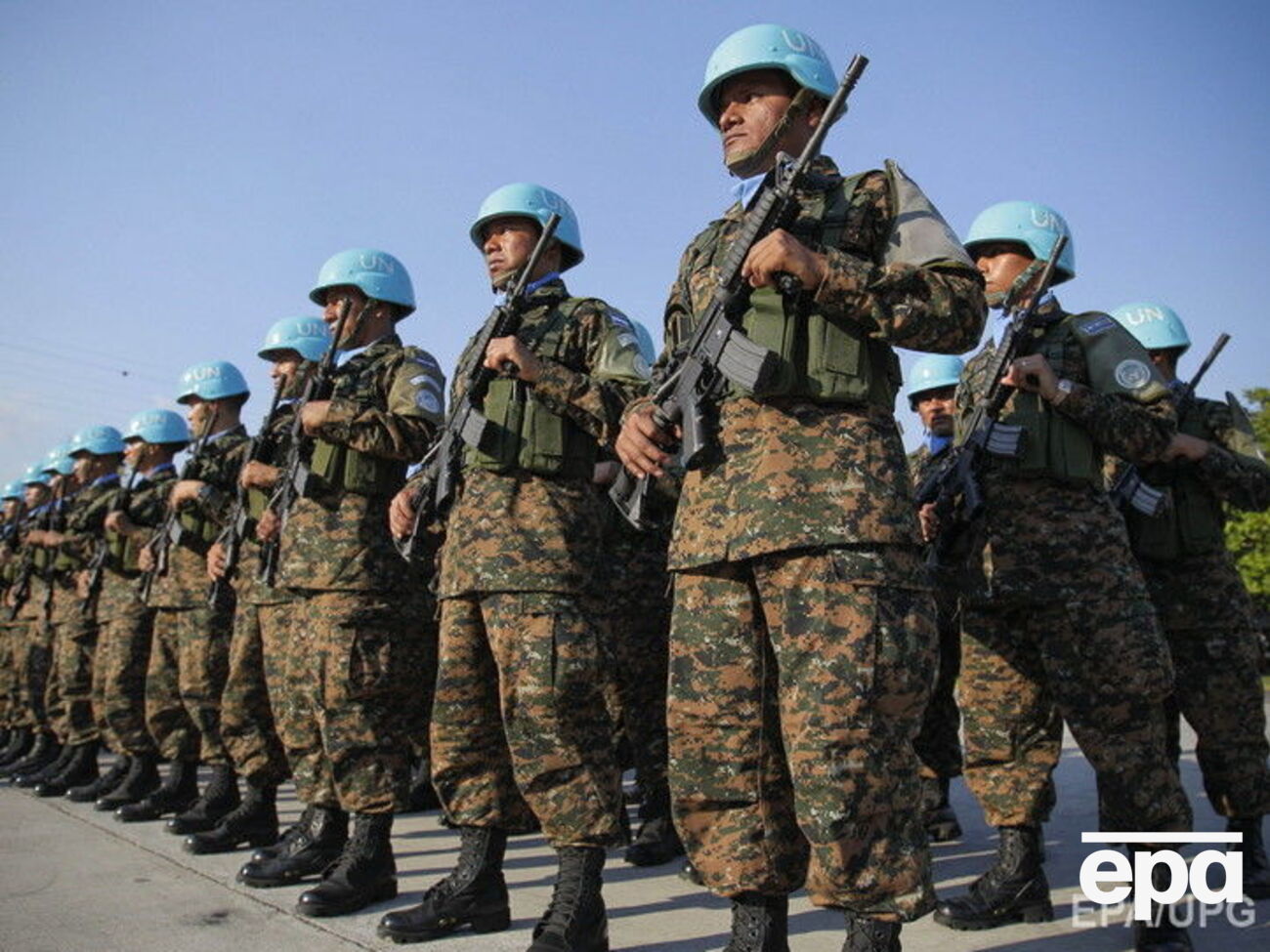 Украина требует направить миротворцев ООН на Донбасс