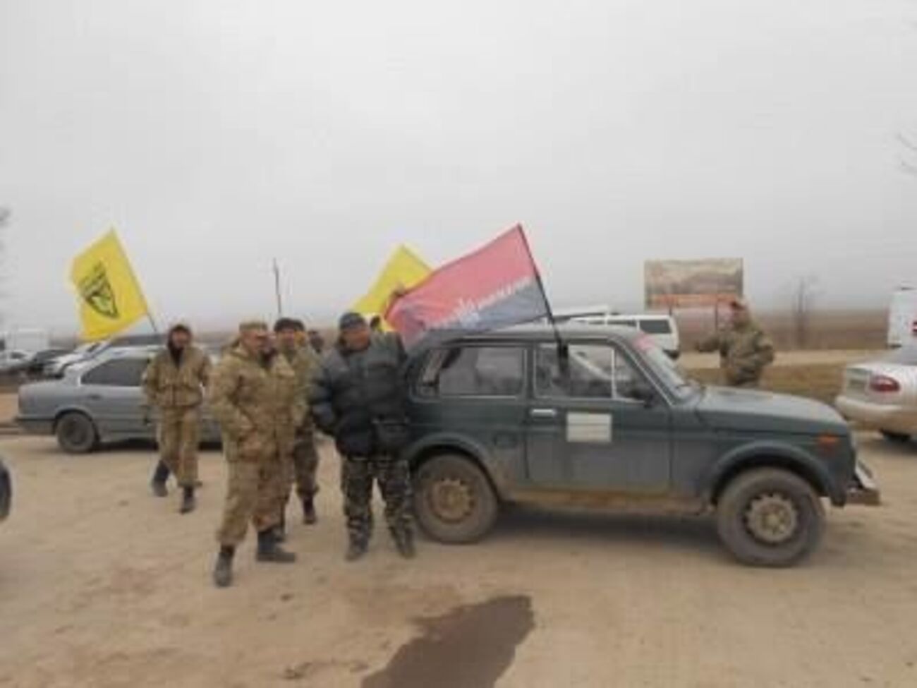 "Карпатская Сечь": В Черновицкой области проезд российских фур заблокирован с двух сторон