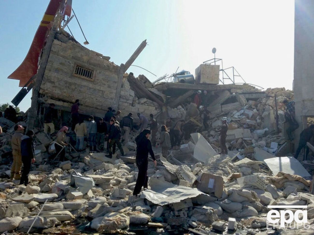 Разрушенный госпиталь "Врачей без границ" на севере Сирии