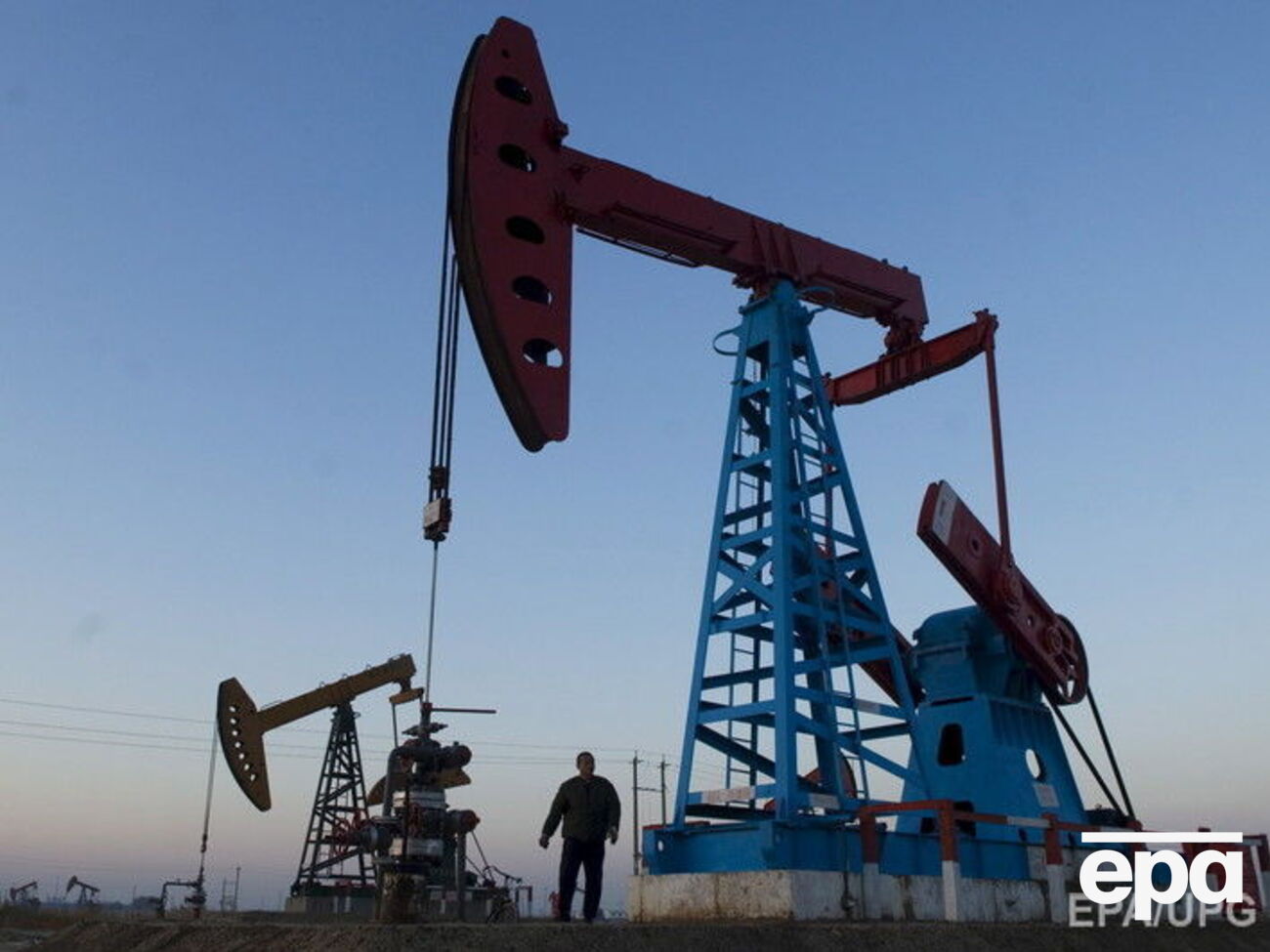 Москва и Эр-Рияд договорились не увеличивать добычу нефти
