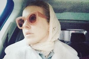 Собчак: "Бремя новостей", после которого телеканал "Россия" сообщил, что Ксения Собчак "дистанцировалась" от либералов. Мда, чувство юмора --- вещь крайне индивидуальная