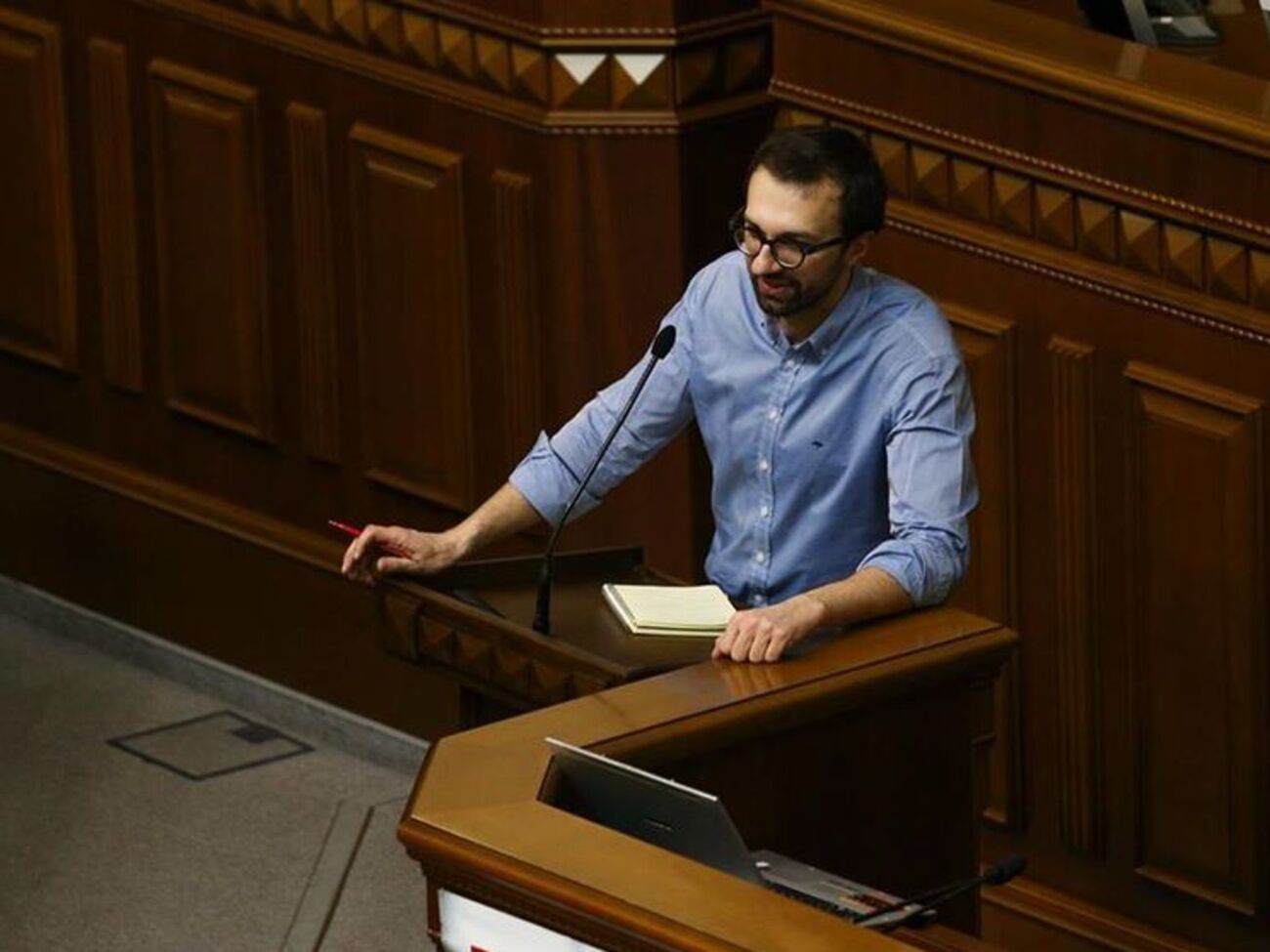 Фракция БПП собрала более 100 подписей за отставку правительства