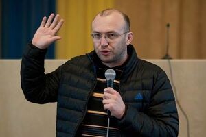 Остап Еднак: Яценюк является тормозом реформ, а стране нужен качественный координатор изменений