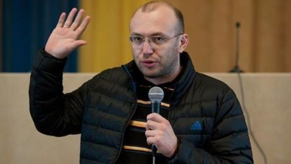 Остап Еднак: Яценюк является тормозом реформ, а стране нужен качественный координатор изменений