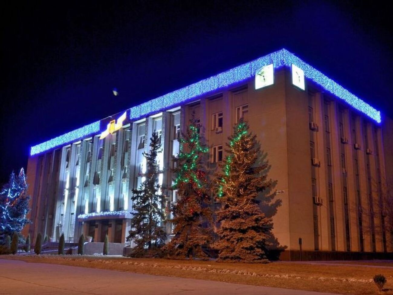 Название Комсомольска решили расшифровывать так: КОлектив Молодих СОціально МОтивованих Людей – Справжніх Козаків