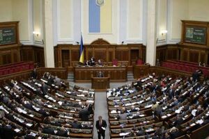 Накануне Верховная Рада не смогла отправить Кабмин в отставку