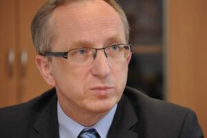 Томбинский: Нужно обеспечить возможность выполнения своих обязанностей Национальным агентством по вопросу предотвращения коррупции