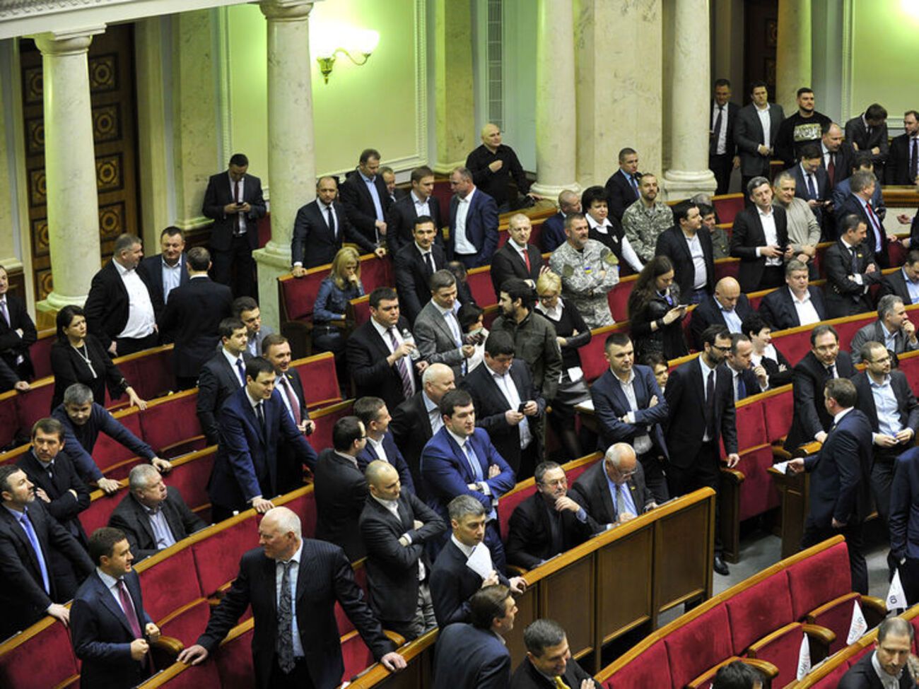 "Народный фронт": "Батьківщина" избрала сценарий противостояния