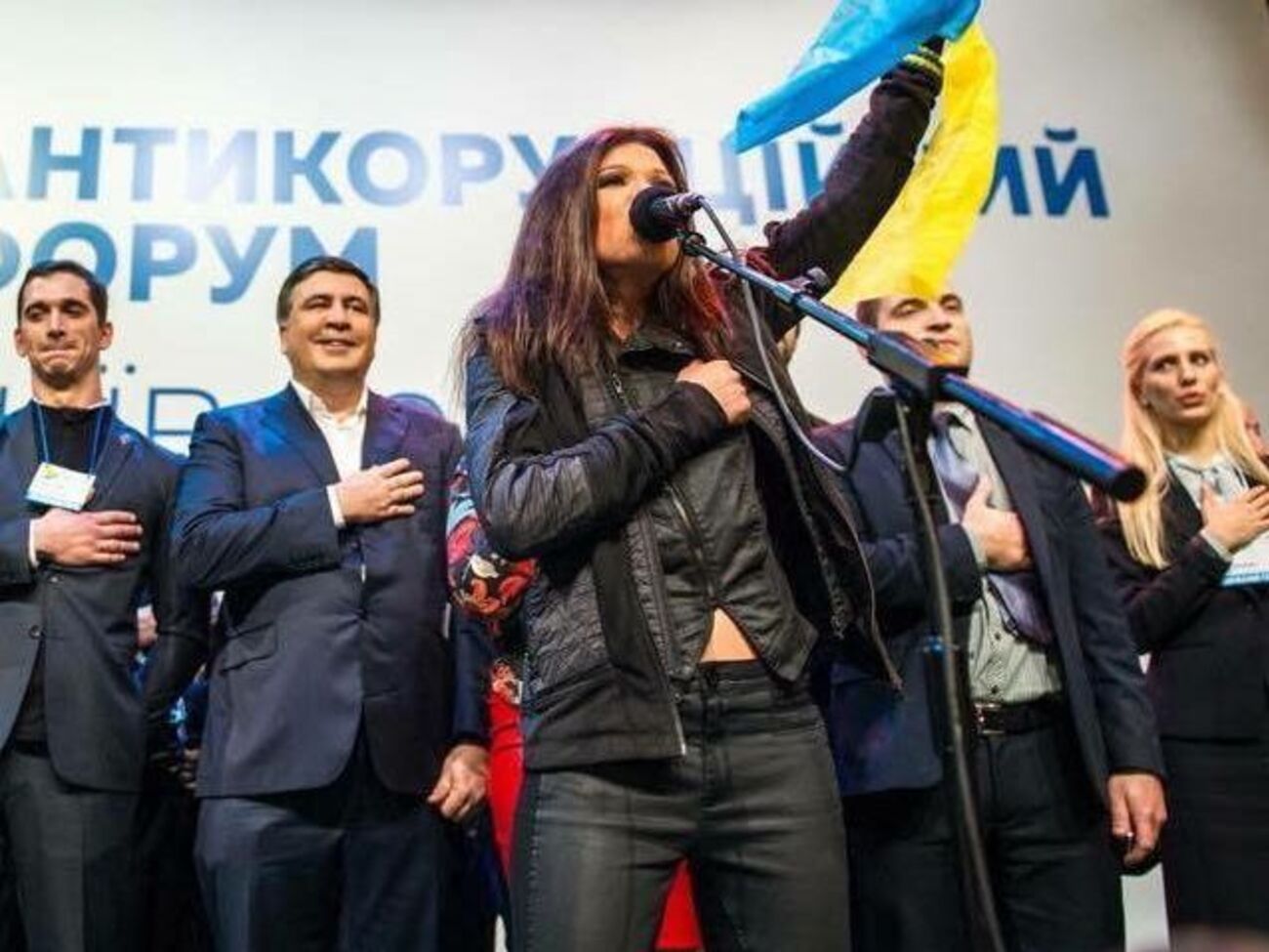 "Движение за очищение" требует, чтобы президент вывел фракцию своего блока из коалиции