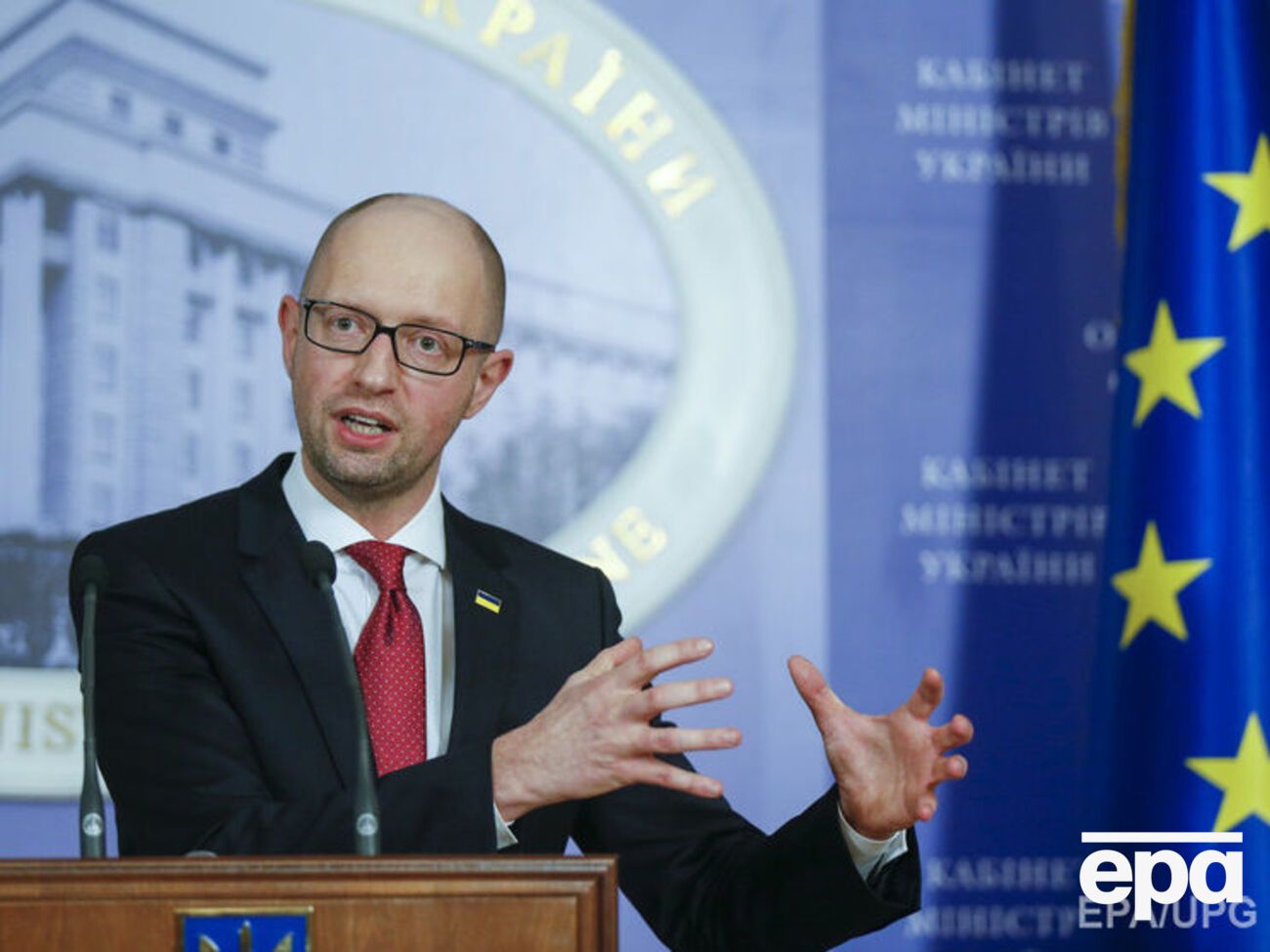 Яценюк назвал политический кризис борьбой за власть