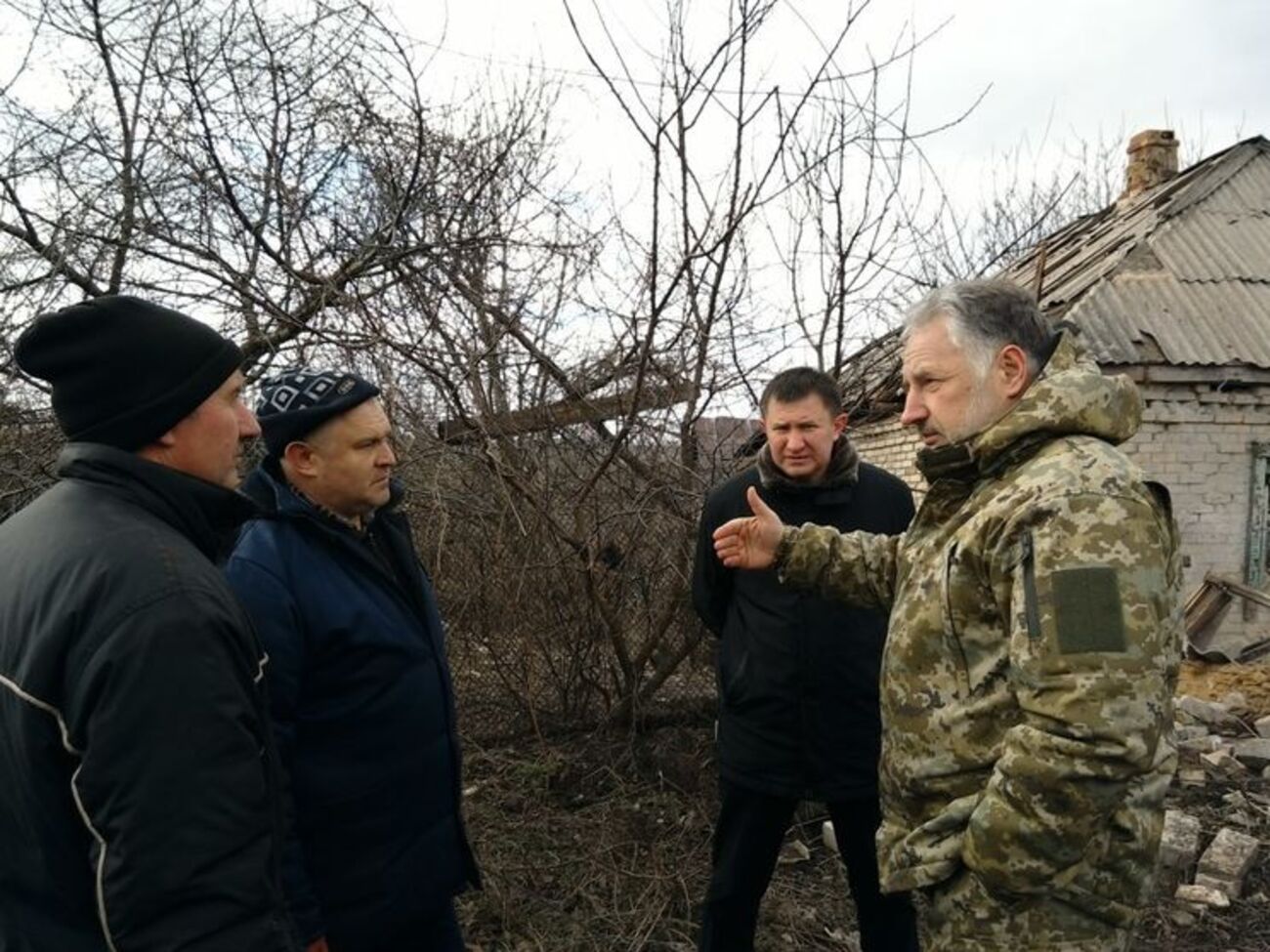 Жебривский&nbsp;посетил неоккупированную часть&nbsp;Зайцево<