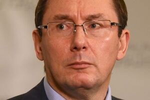 Луценко: Я был на этой встрече с президентом, слышал все, что он сказал относительно отставки премьер-министра