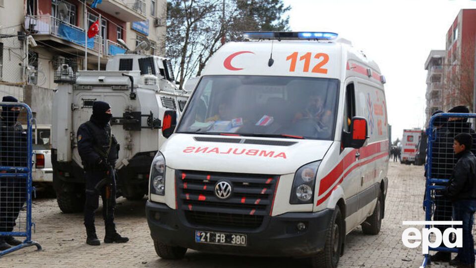 Жертвами нового взрыва в Турции вновь стали военные
