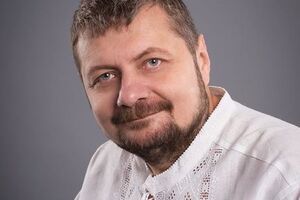 По мнению Мосийчука, остался только один путь выхода из политического кризиса: формирование новой правящей коалиции