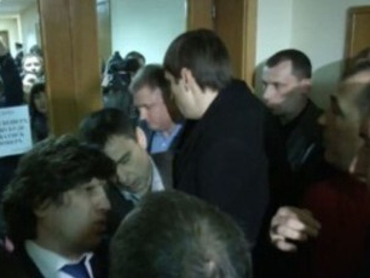 Луценко изложил план действий для Яценюка