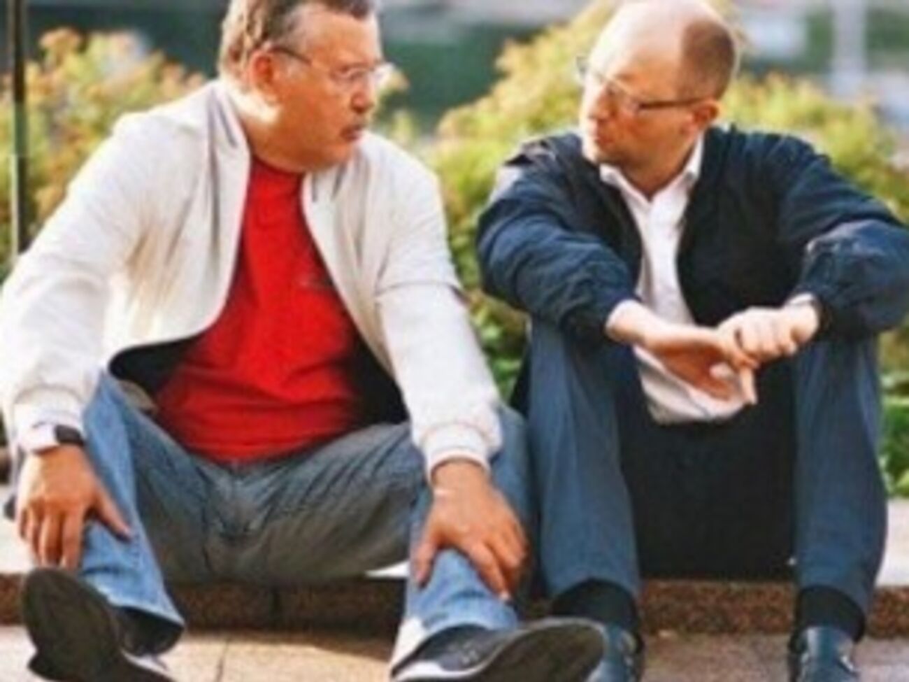 18 членов фракциии "Батьківщина" подписались под решением о выходе из коалиции, сообщил Гройсман