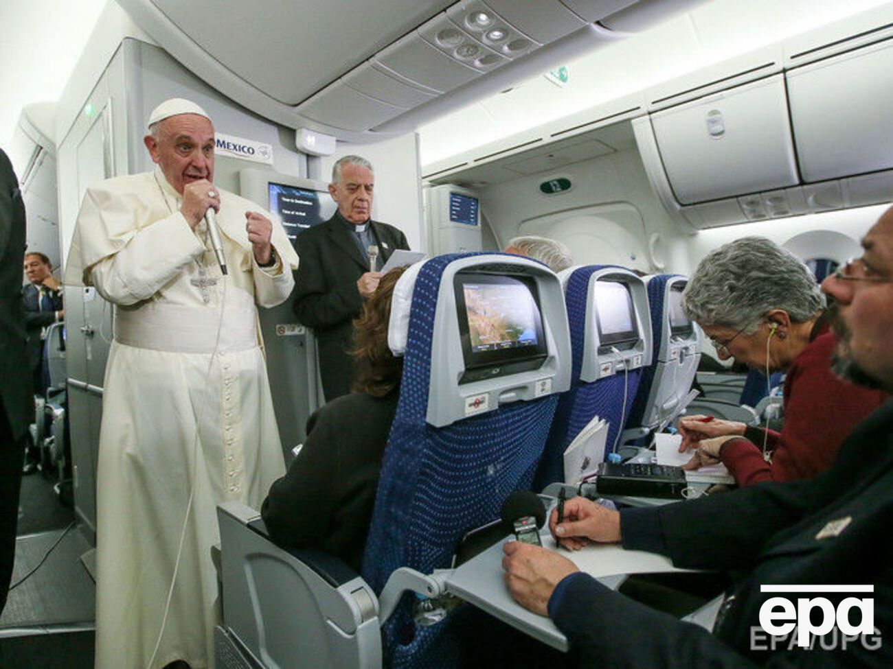 Папа Римский:&nbsp;Аборт не может стать "меньшим злом", потому что это преступление