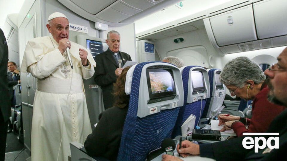 Папа Римский: Аборт не может стать "меньшим злом", потому что это преступление