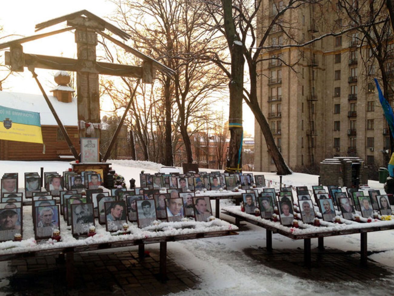 Небесная сотня насчитывает 106 человек. Большинство из них были расстреляны на улице Институтской в Киеве 20 февраля 2014 года
