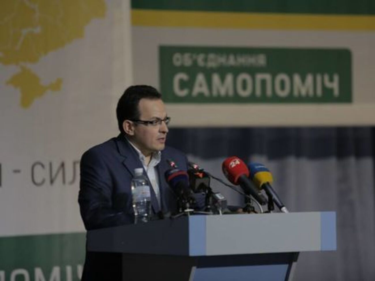 Березюк объявил о переходе фракции в оппозицию