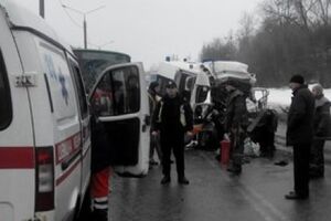 После аварии врач скорой помощи находился в крайне тяжелом состоянии