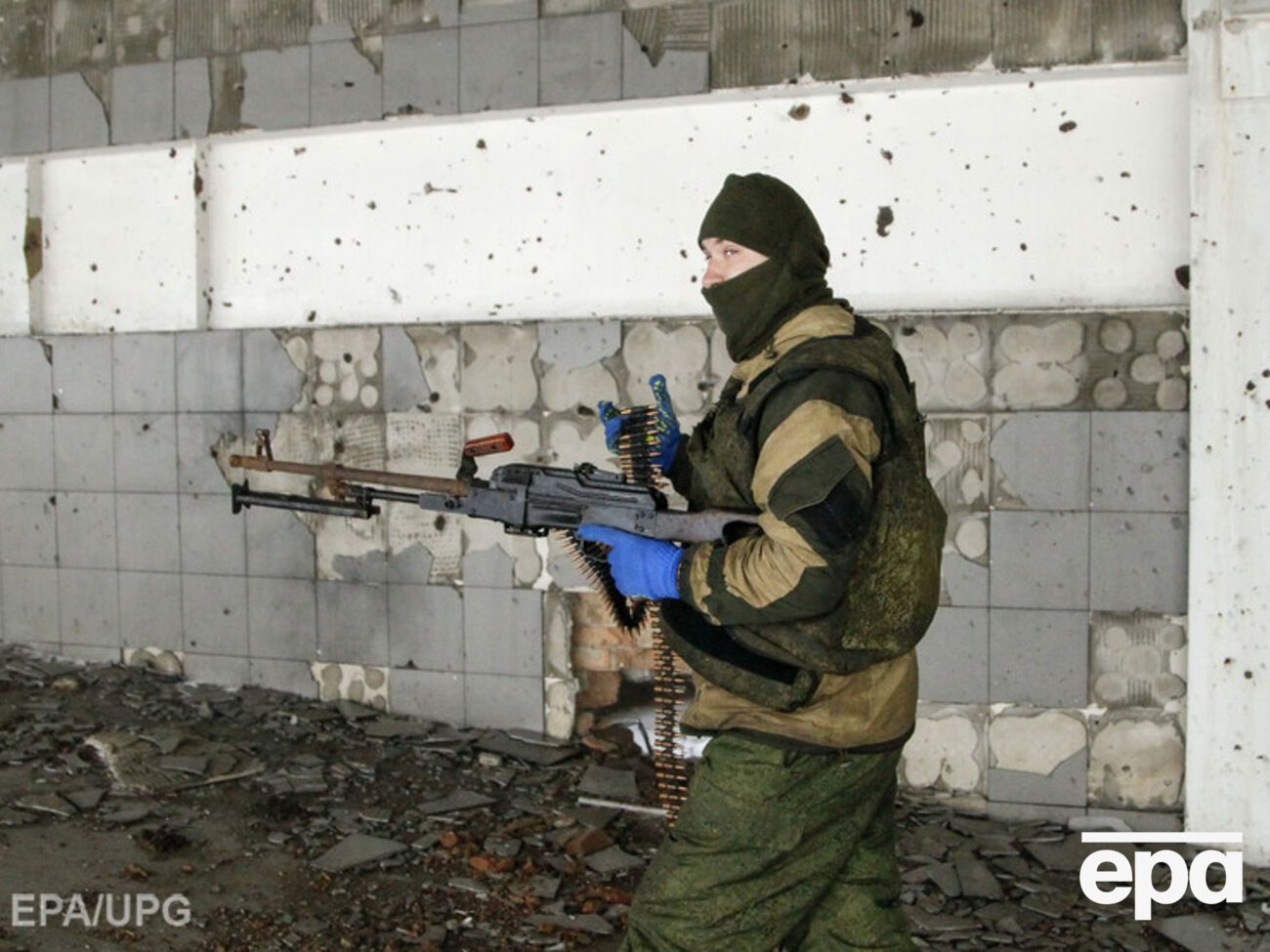 В районе донецкого аэропорта враг вел огонь из стрелкового оружия, гранатометов различных систем и минометов