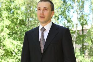 Сын Януковича проиграл суд по неплатежеспособности своего банка