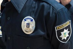 Полиция устанавливает личность угрожавшего журналистке мужчины