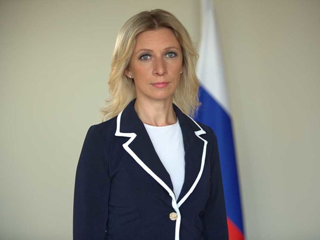 Захарова: Нельзя решение серьезных вопросов превращать в швондеровщину