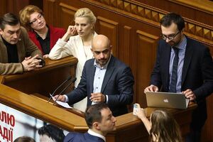 Сергей Лещенко: Президент Порошенко и премьер-министр Яценюк в модели США должны были контролировать друг друга, конкурируя за успех и ограничивая государственную коррупцию