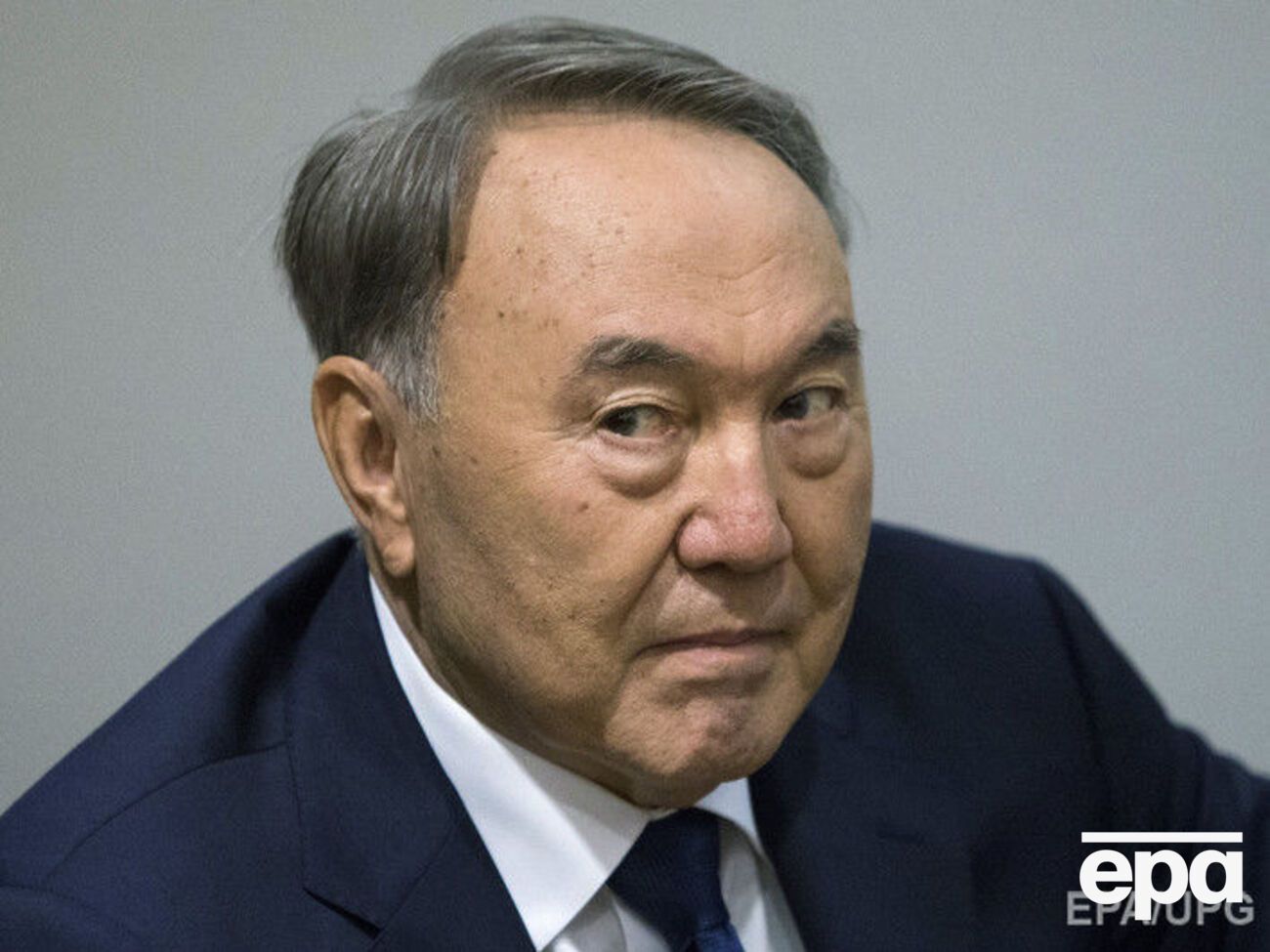 Президент Казахстана решил сделать покупку в новом магазине, но у кассы&nbsp;выяснил, что&nbsp;у&nbsp;него нет денег