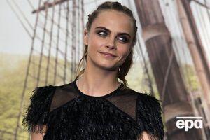 Делевинь представит линию оптики Chanel