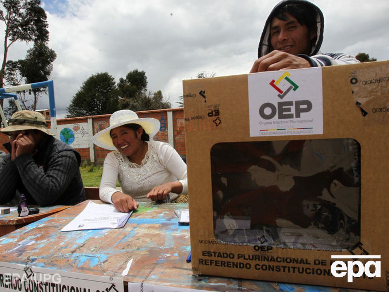 Более 60% боливийцев не хотят четвертого срока Моралеса