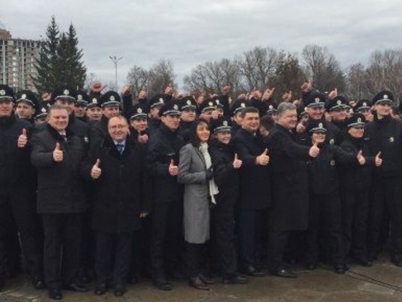 На верность народу Украины присягнули 255 винницких полицейских