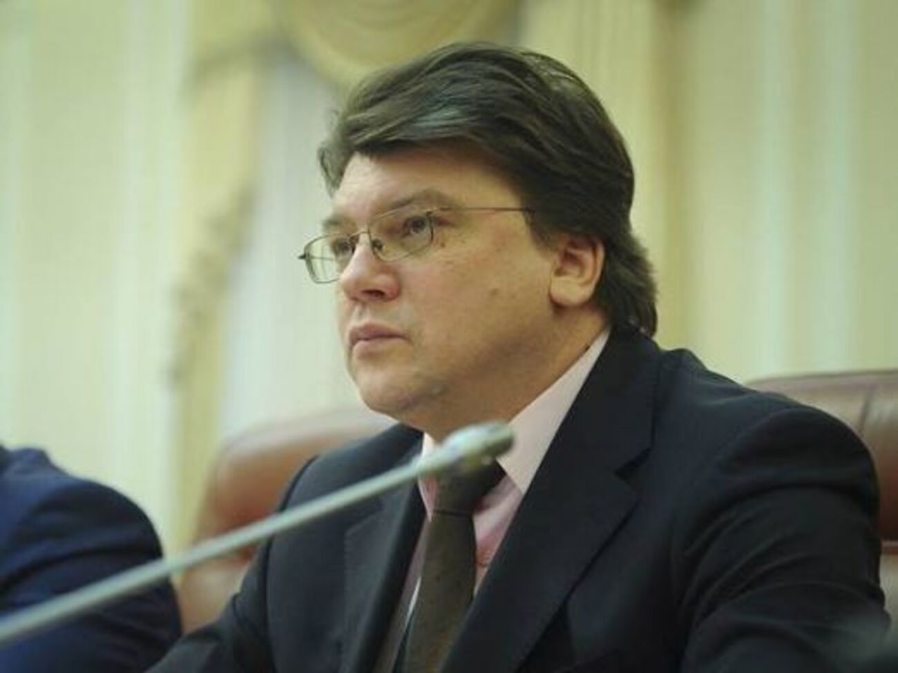 Жданов: Россия будет пытаться выдать Романову за политического беженца