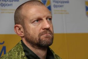 Андрей Тетерук: Тимошенко хотела реализовать свои президентские амбиции, поэтому настаивала не сопротивляться агрессии РФ в Крыму. Это было взаимовыгодным "сотрудничеством" Путина и Тимошенко