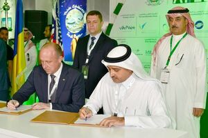 Соглашение подписали президенты обеих компаний Михаил Гвоздев и Али Мохаммед Аль-Гамди