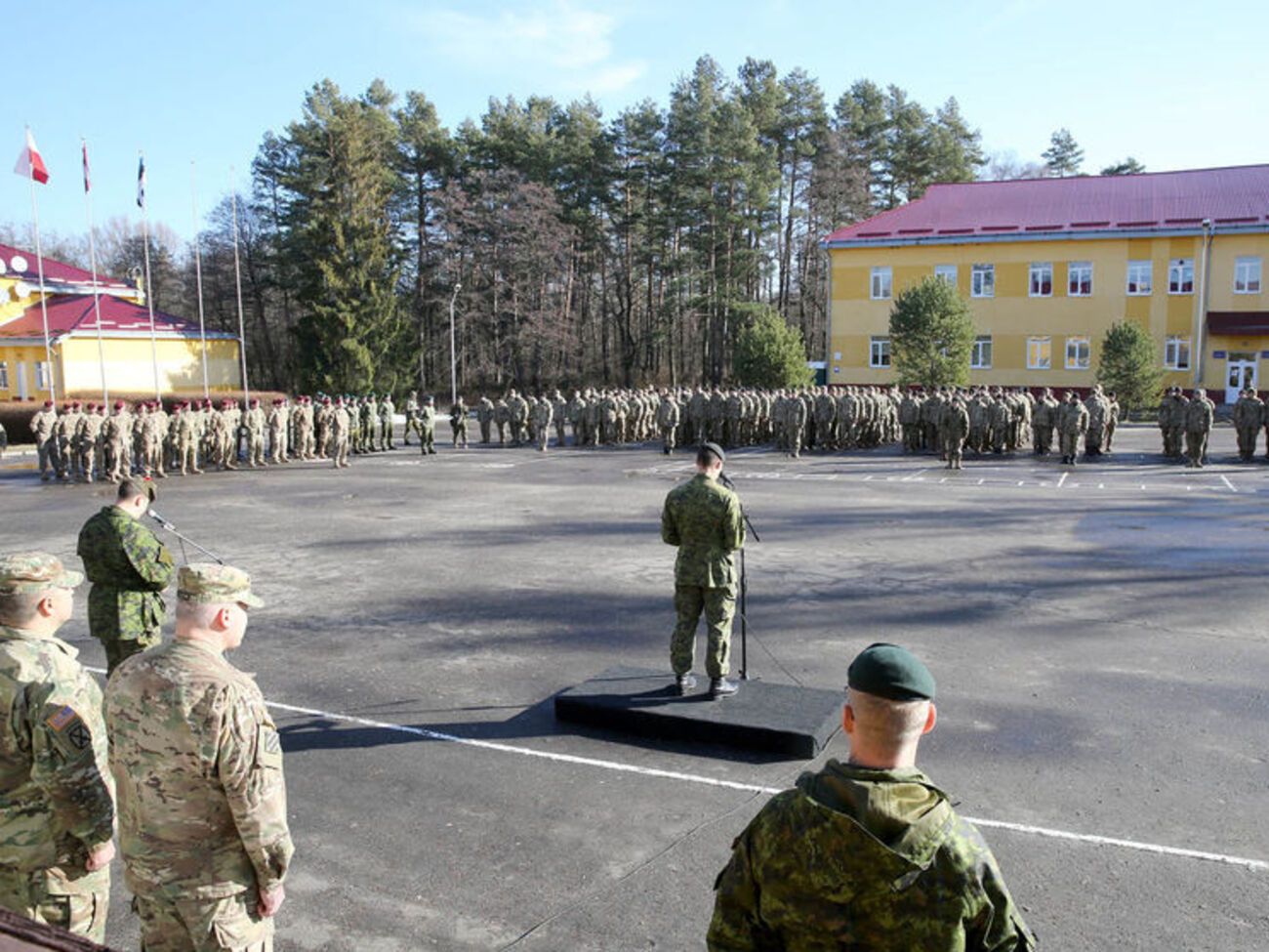 Выпуски в военных вузах пройдут досрочно