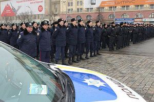 В Харькове представили новых полицейских