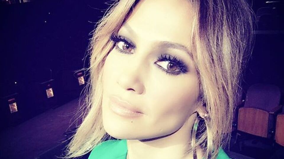 Лопес: С Днем рождения, огни моей жизни. Вы не принесли мне ничего, кроме радости и счастья с тех пор, как родились